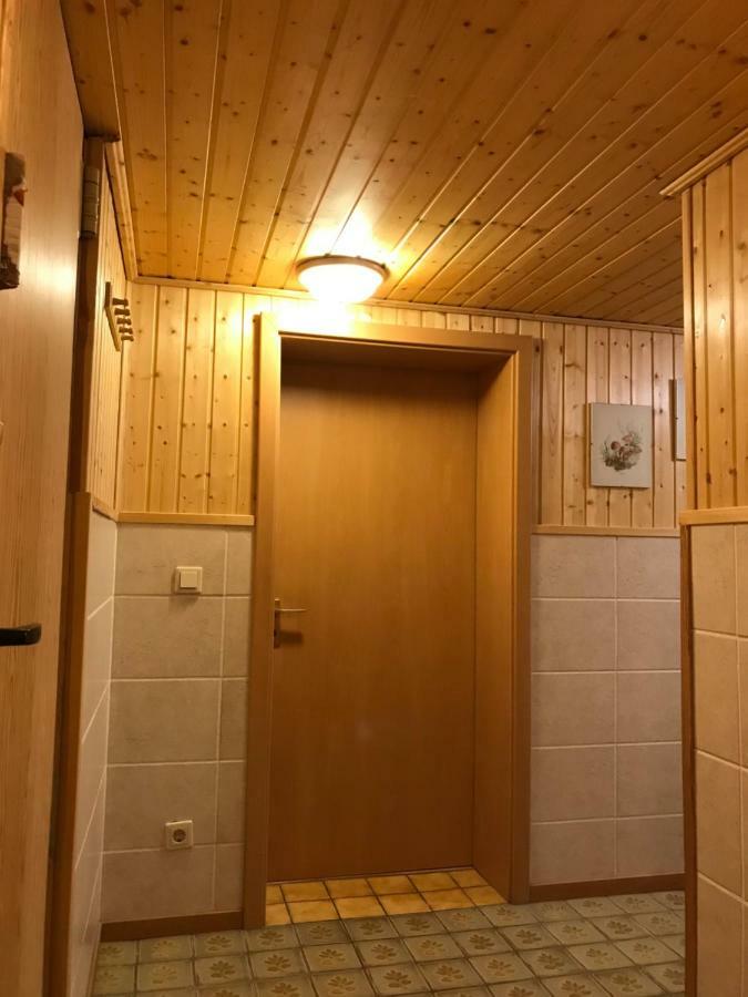 Apartmán Schoenes Kellerzimmer Mit Bad Mittelangeln Exteriér fotografie
